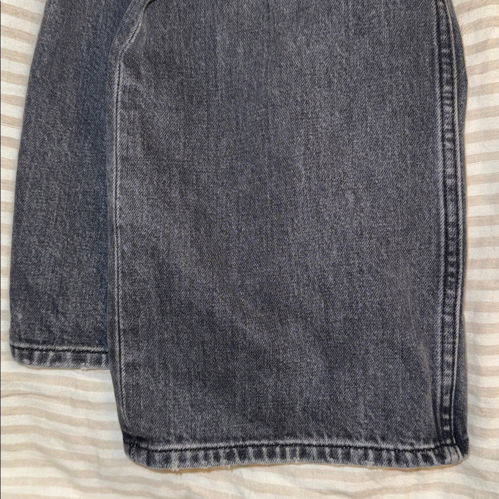 Everlane Cheeky Straight Jean - Picture 6 of 7